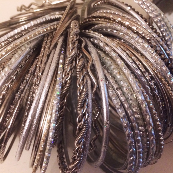 20+ Mixed Silver Bangles - Picture 3 of 3